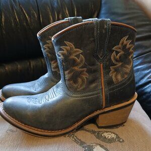 Authentic Laredo Women's Sapphyre Leather Western Booties Round Toe